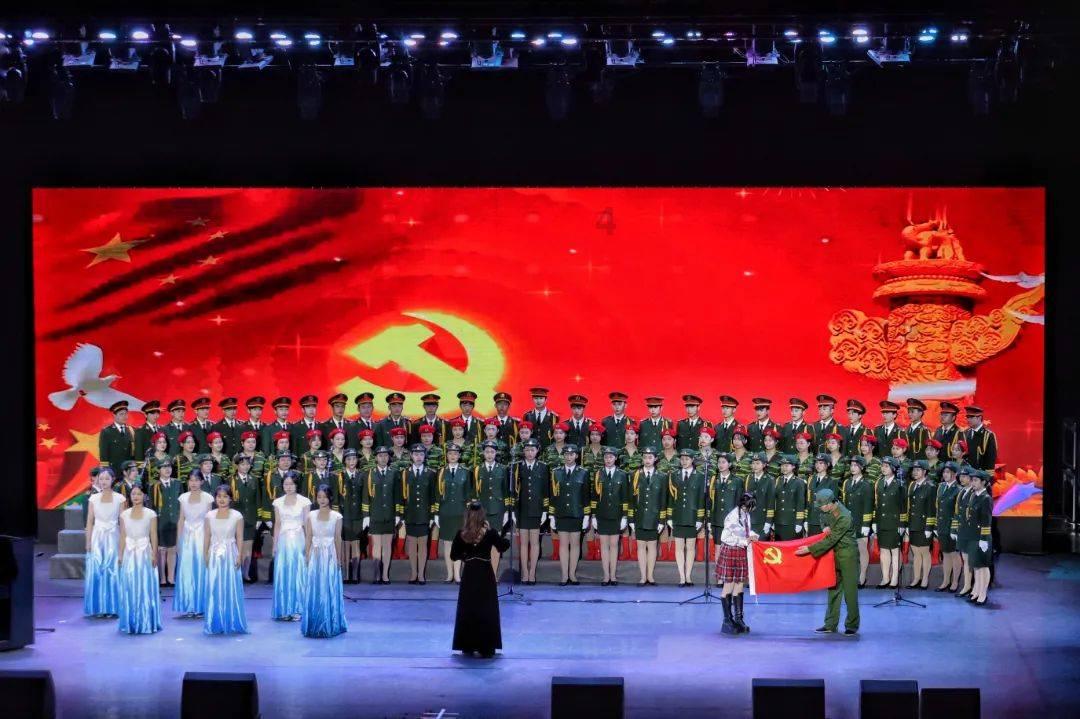 族聊积分兑换礼物不发货怎么办？游戏画面